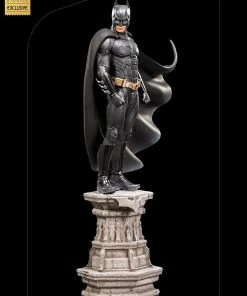 Budget π₯ Batman Deluxe 1:10 Scale Statue By Iron Studios Art Scale - Sideshow Con Exclusive π 19 Batman Deluxe 1:10 Scale Statue By Iron Studios Art Scale - Sideshow Con Exclusive