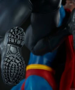 Batman Vs Superman Diorama By Sideshow Collectibles Collector Edition