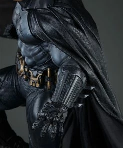 Batman Premium Format™ Figure By Sideshow Collectibles