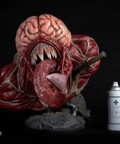 Licker Life-Size Bust By PureArts Resident Evil 2 LIFE SIZED STATUES PROPS