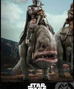 Hot Toys Sixth Scale Collectible Figures Mandalorian™ & Blurrg™ Sixth Scale Figure Set