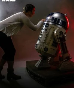 Star Wars R2-D2 Life-Size Figure By Sideshow Collectibles